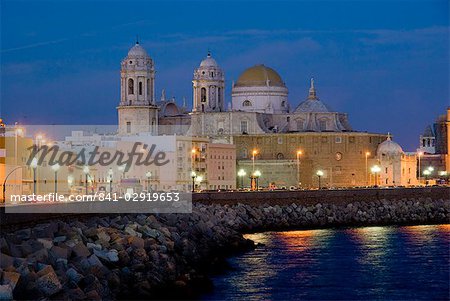 Cathedral waterfront dusk, Cadiz, Andalucia, Spain, Europe