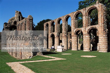 Prieuré de St Botolph, datant de Norman fois, Colchester, Essex, Angleterre, Royaume-Uni, Europe Prieuré de St Botolph, datant de Norman fois, Colchester, Essex, Angleterre, Royaume-Uni, Europe