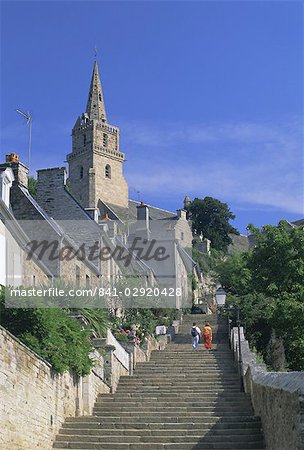 Le Brelevenez Eglise et étapes, Lannion, côtes d'Armor, Bretagne, France, Europe