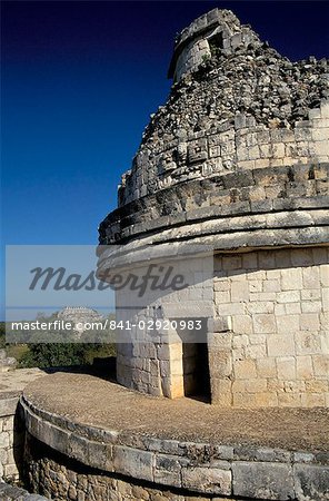 El Caracol, Mayan observatory, where windwos align with certain stars, Chichen-Itza, UNESCO World Heritage Site, Yucatan, Mexico, North America