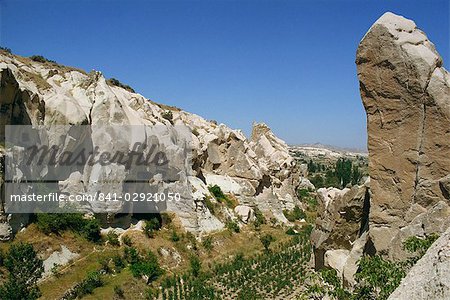 Rock cut valley, Goreme Museum, UNESCO World Heritage Site, Cappadocia, Anatolia, Turkey, Asia Minor, Eurasia