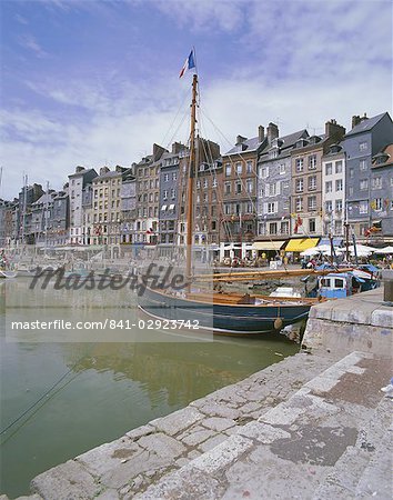 Port de Honfleur, Basse Normandie (Normandie), France, Europe Port de Honfleur, Basse Normandie (Normandie), France, Europe