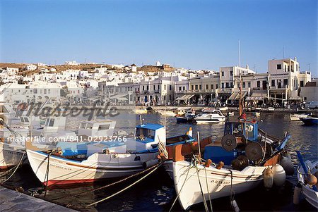 Harbour with fishing boats, Mykonos Town, island of Mykonos, Cyclades, Greece, Europe