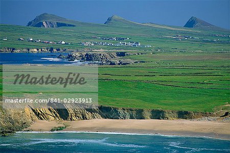 Vue aérienne sur la péninsule de Dingle, comté de Kerry, Munster, Irlande, Europe