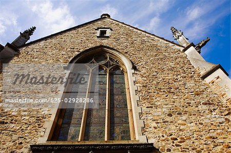 Vue d'angle faible d'une église, Eglise St-Benoit, Le Mans, Sarthe, France