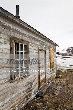 Abandon de poste de la GRC et bureau de poste, Craig Harbour, île d'Ellesmere, Nunavut, Canada