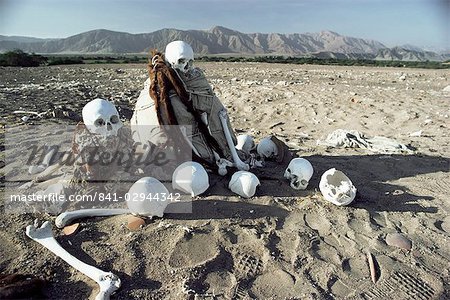 Nazca desert cemetery, Peru, South America