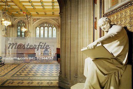 Lower waiting hall with statue of the architect Barry, House of Commons, Houses of Parliament, Westminster, London, England, United Kingdom, Europe