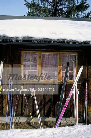 Skis outside wooden building, Gola, Norway, Scandinavia, Europe
