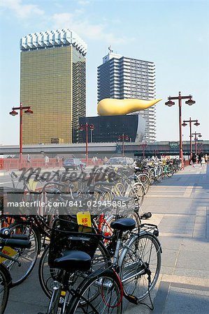 La flamme d'or Building, architectur Philip Stark, quartier Shinju-ku, Tokyo, Japon, Asie La flamme d'or Building, architectur Philip Stark, quartier Shinju-ku, Tokyo, Japon, Asie