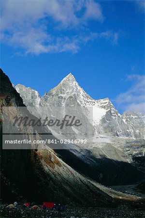 Kya Jo Ri mountain from Machermo, Machermo, Himalayas, Nepal, Asia Kya Jo Ri mountain from Machermo, Machermo, Himalayas, Nepal, Asia