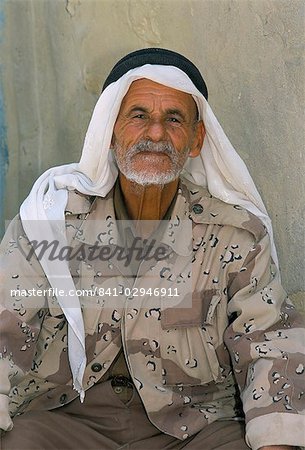 Portrait d'un homme de Bédouins, réserve de Dana, Jordanie, Moyen-Orient