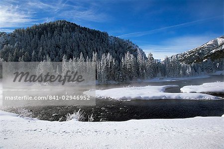 River in winter, Refuge Point, West Yellowstone, Montana, United States of America (U.S.A.), North America