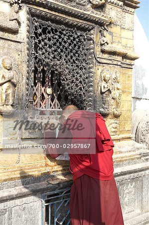Mönch am Monkey Temple, Kathmandu, Nepal