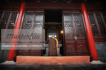 Moine au Temple Linggu, Nanjing, Chine
