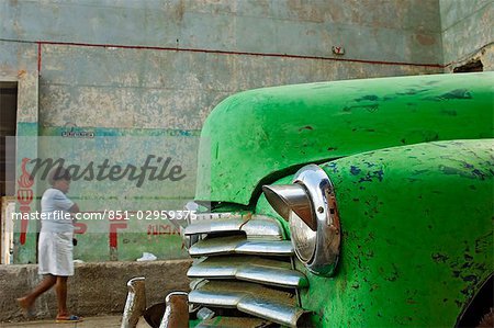Dilapidated old green car,Havana,Cuba