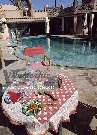 Déjeuner marocain au Maroc Hotel