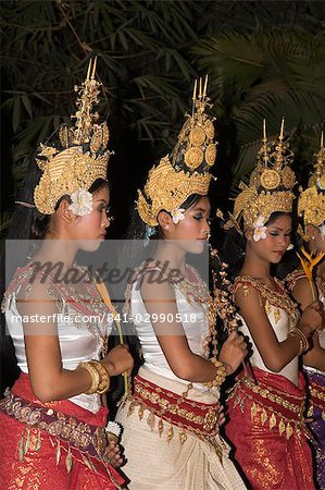 Apsara dancers, Siem Reap, Cambodia, Indochina, Southeast Asia, Asia