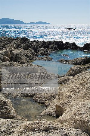 Rock Becken, wo die einheimischen Salz sammeln, Alaties Strand, (Cephalonia) Kefalonia, Ionische Inseln, Griechenland, Europa