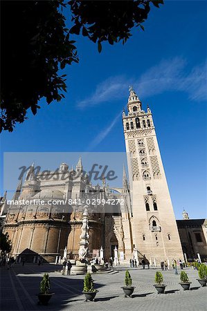 Kathedrale von Sevilla und La Giralda, UNESCO Weltkulturerbe, Plaza Virgen de Los Reyes, Viertel Santa Cruz, Sevilla, Andalusien, Spanien, Europa