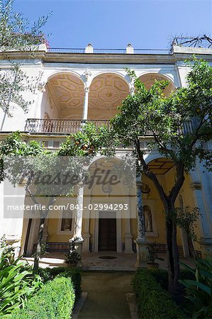 Gardens in the Casa de Pilatos, Santa Cruz district, Seville, Andalusia, Spain, Europe