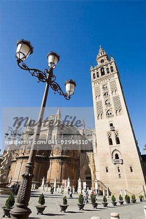 Cathédrale de Séville et La Giralda, patrimoine mondial UNESCO, Plaza Virgen de los Reyes, quartier de Santa Cruz, Séville, Andalousie, Espagne, Europe