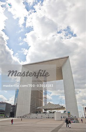 Grande Arche de la Defense, Paris, Ile-de-France, France