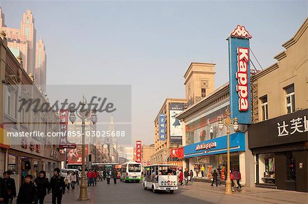 Straßenbild auf Heping Rd, Siedlungsgebiet, Tianjin, China