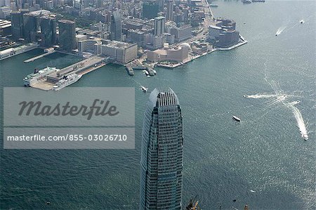 Vue aérienne de Tsim Sha Tsui et de la tour de 2IFC, Hong Kong