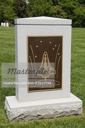 Mémorial à l'équipage de la navette spatiale Columbia, le cimetière National d'Arlington, Arlington, Virginia, États-Unis d'Amérique, Amérique du Nord