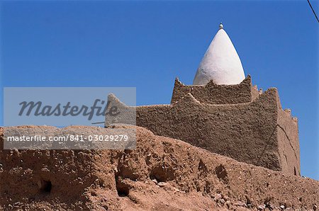 Extérieur de la tombe du Marabout Sidi Brahim, Draa vallée, Maroc, Afrique du Nord, Afrique Extérieur de la tombe du Marabout Sidi Brahim, Draa vallée, Maroc, Afrique du Nord, Afrique
