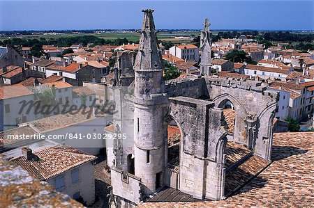 Church dating from the 15th century, St. Martin, Ile de Re, Poitou Charentes, France, Europe