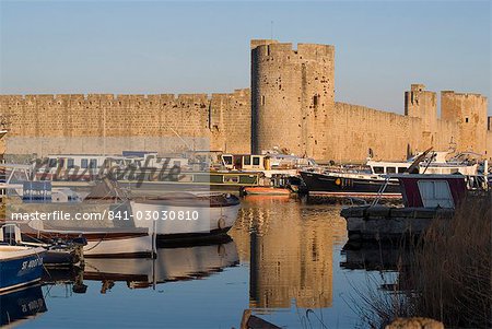 Murs datant du XIIIe siècle, Aigues-Mortes, Languedoc, France, Europe