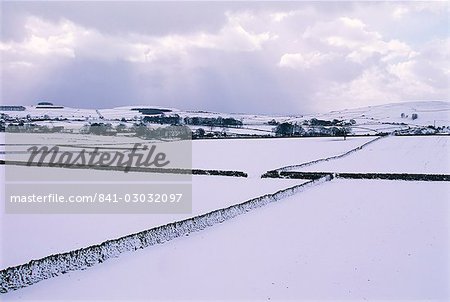 Snow covered fields and walls, Hartington, Tissington Trail, Derbyshire, England, United Kingdom, Europe