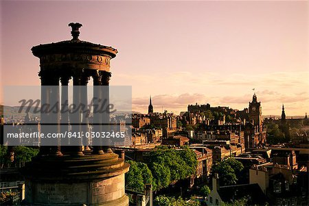 Stewart Memorial und Stadt, Edinburgh, Lothian, Schottland, Vereinigtes Königreich, Europa