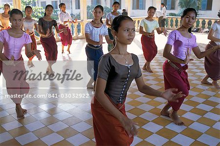 Apsara dance, Khmer dance school, Phnom Penh, Cambodia, Indochina, Southeast Asia, Asia