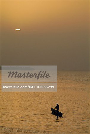 Kleines Boot auf dem Fluss Niger, Segou, Mali, Afrika