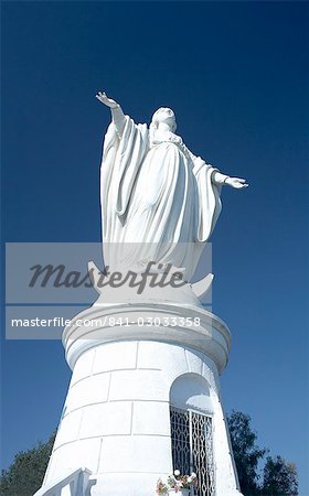 Statue de la Vierge Marie, la colline de San Cristobal, Santiago de Chile, Chili, Amérique du Sud Statue de la Vierge Marie, la colline de San Cristobal, Santiago de Chile, Chili, Amérique du Sud