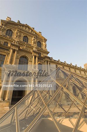Musée de Louvre, Paris, France