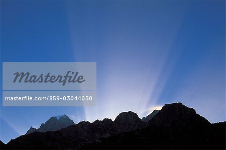 Nuages sur les montagnes