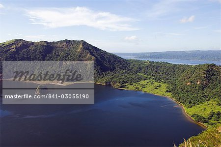 Taal volcano, crater lake, Lake Taal, Luzon, Philippines, Southeast Asia, Asia