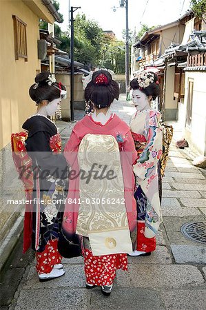 Geisha, Maiko (Lehrling Geisha) in Gion, Stadt Kyoto, Honshu, Japan, Asien