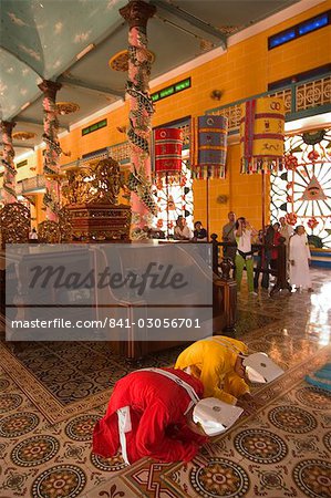 Cao Dai Temple, Tay Ninh, north of Ho Chi Minh City (Saigon), South Vietnam, Southeast Asia, Asia