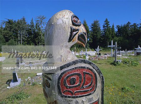 Cimetière de Haida, les îles de la Reine-Charlotte, Colombie-Britannique (c.-b.), Canada, Amérique du Nord