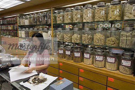 La médecine traditionnelle chinoise, le quartier de Sheung Wan, Hong Kong, Chine, Asie