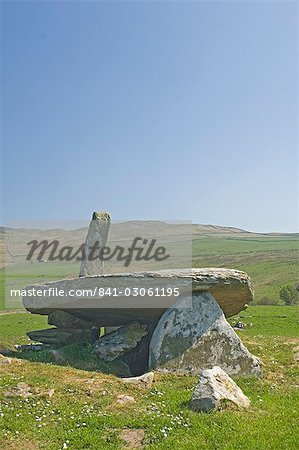 Un cairn chambré, le plus petit d'entre deux, datant de 2000 av. J.-C., près de Creetown, Dumfries et Galloway, Ecosse, Royaume-Uni, Europe