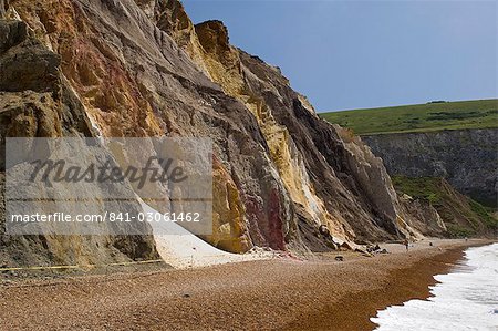 The beach and multi-coloured cliffs at Alum Bay, Isle of Wight, Hampshire, England, United Kingdom, Europe