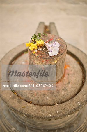 Pierre de Shiva lingam, un symbole phallique érotique, Durbar Square, Bhaktapur, Kathmandu valley, Népal, Asie