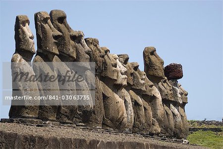 Ahu Tongariki, UNESCO World Heritage Site, Easter Island (Rapa Nui), Chile, South America