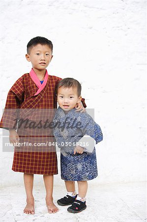 Garçons bhoutanais, Trashi Chhoe Dzong, Thimphu, Bhoutan, Asie